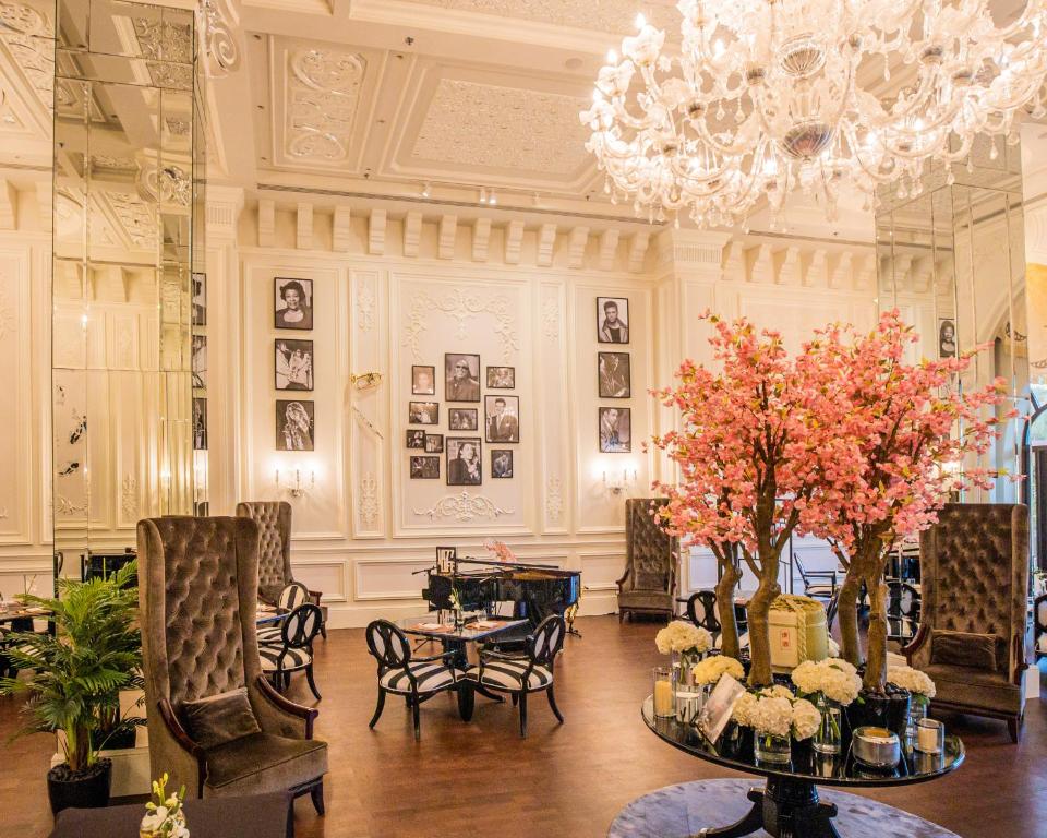 05 Nights Family Odyssey at jumeirah zabeel saray, Dine around Half Board