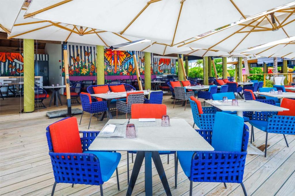 40% Off 09 Nights Hard Rock Hotel Maldives || Platinum Overwater Villa