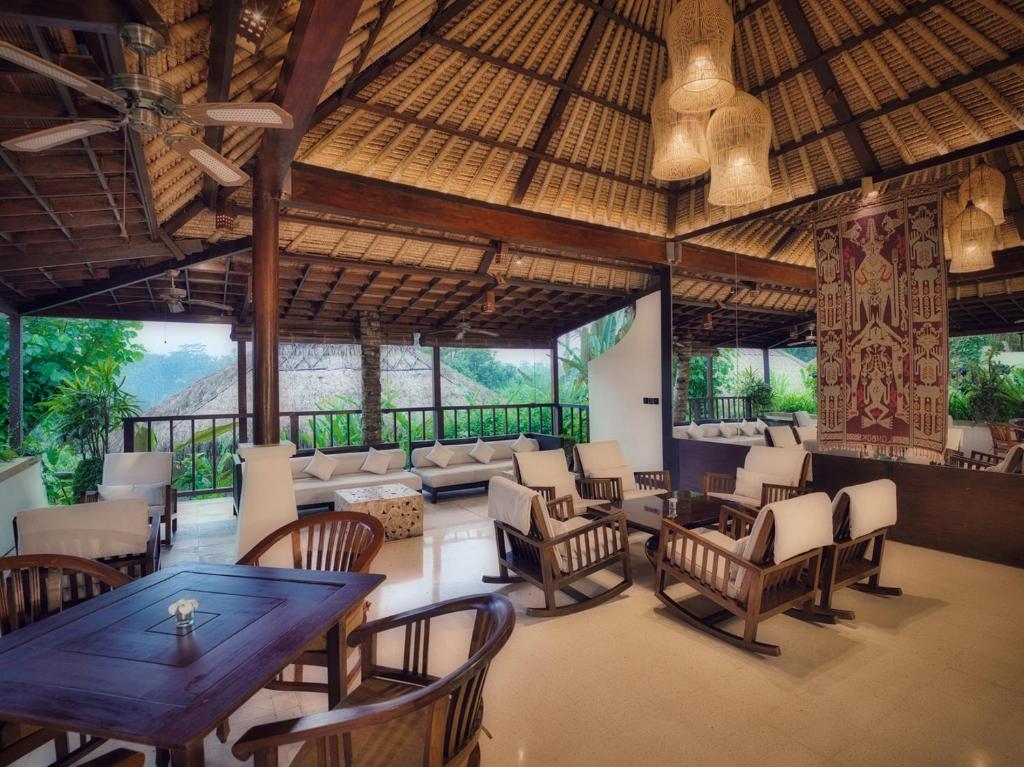 Your 10-Night Bali + Nusa Penida Escape Awaits – from just £1399pp!