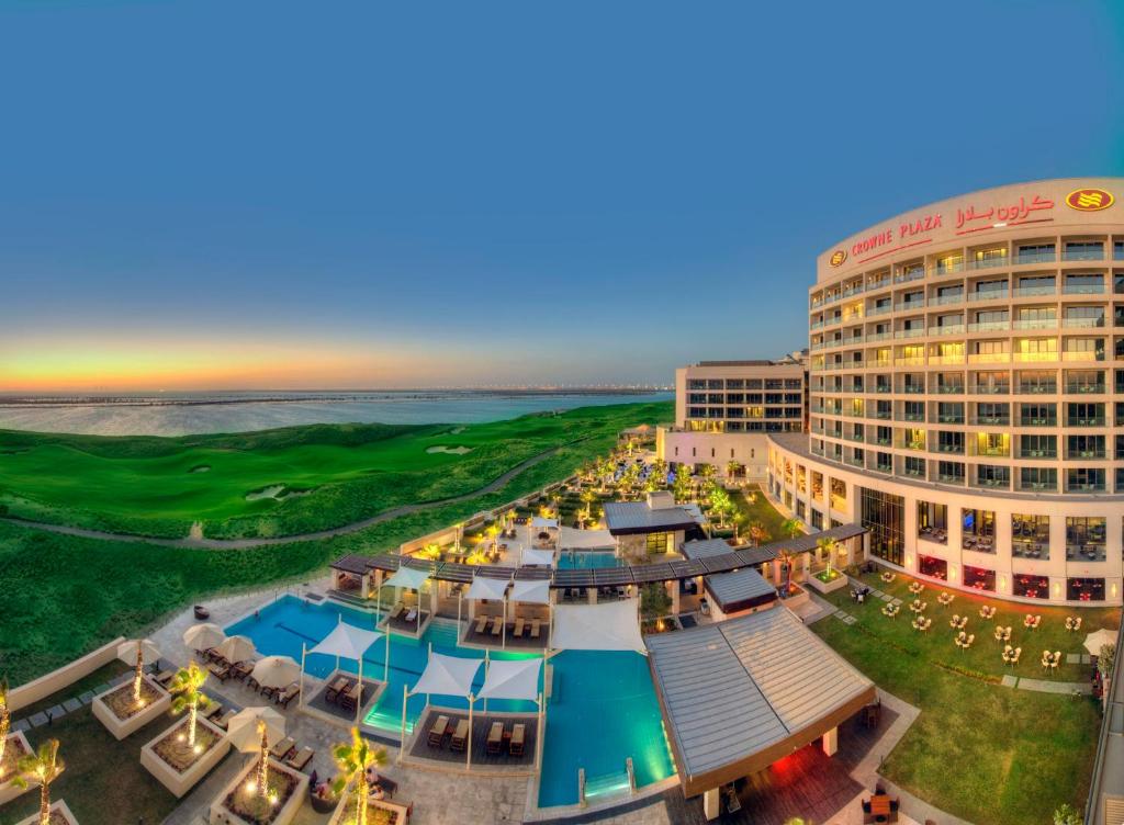 UFC Abu Dhabi Extravaganza: Your 2-Nights Action-Packed Holiday Deal, with Flight & Transfers