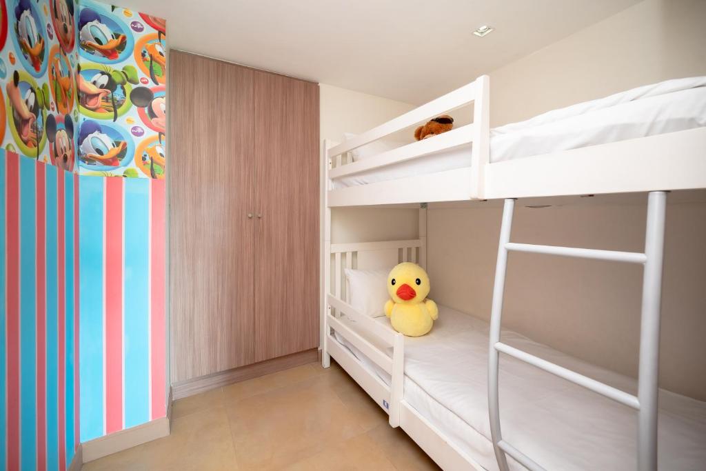 12 Night Thailand Adventure Pattaya, Koh Samet & Bangkok price starting from £1,299/PP