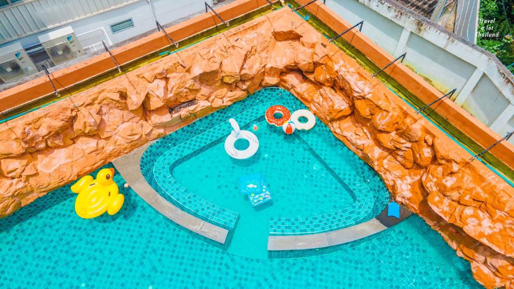 14 Nights Japan + Bangkok + Pattaya Price starting FROM £1,599pp