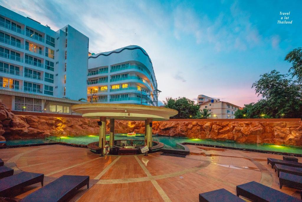 14 Nights Japan + Bangkok + Pattaya Price starting FROM £1,599pp