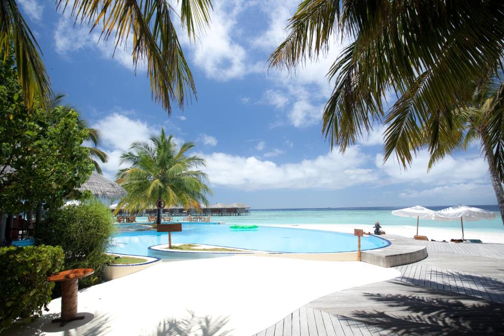 “07 Nights Holiday in Medhufushi Island Resort with Beach villa & Water villa” Starting From £1999pp