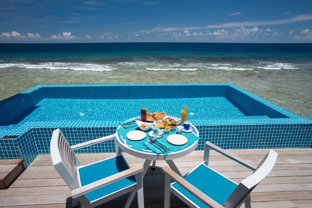 THE ULTIMATE MALDIVES FAMILY HOLIDAY 7 Nights in 5★ Kandima Maldives FROM ONLY £5,799 PER FAMILY