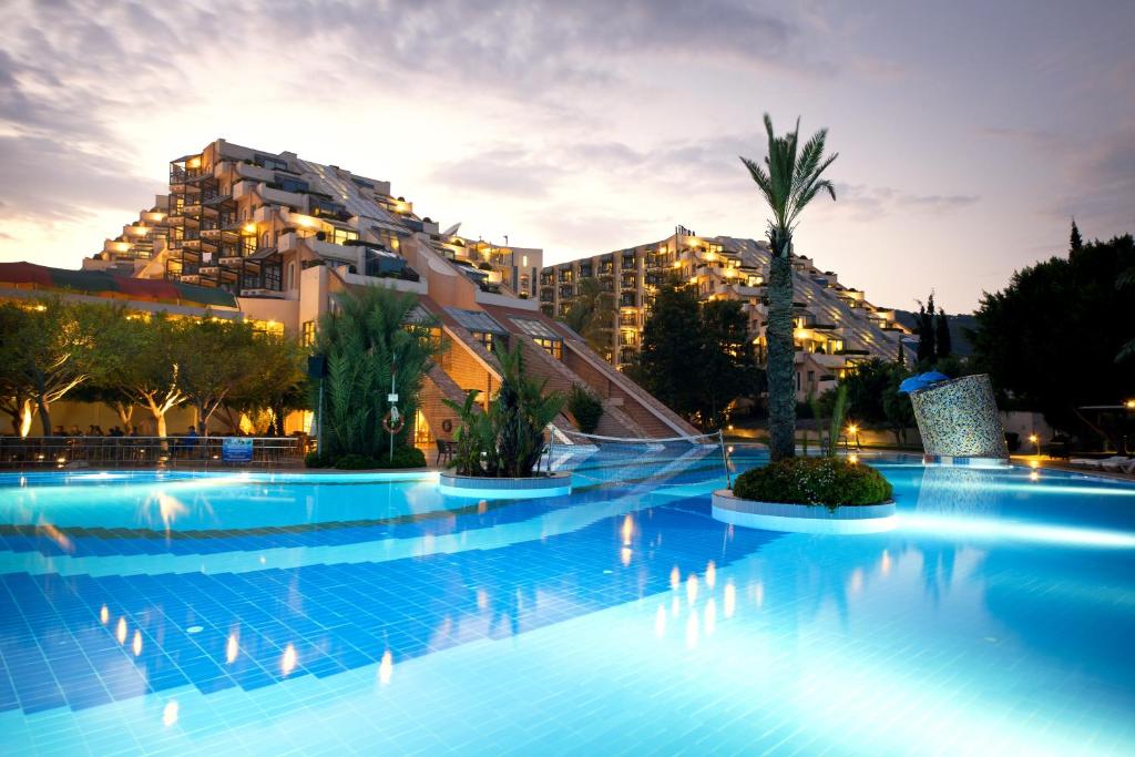 Multi-Destination Holiday Deal || Antalya + Istanbul