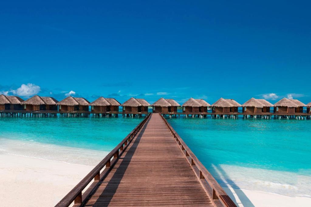5 Nights Holiday Break at the Mystic Sheraton Maldives Resort