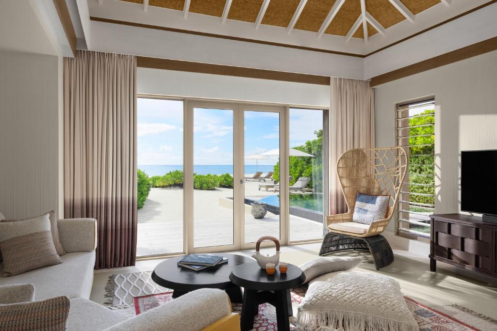 07 Nights Holiday Getaway to InterContinental Maldives