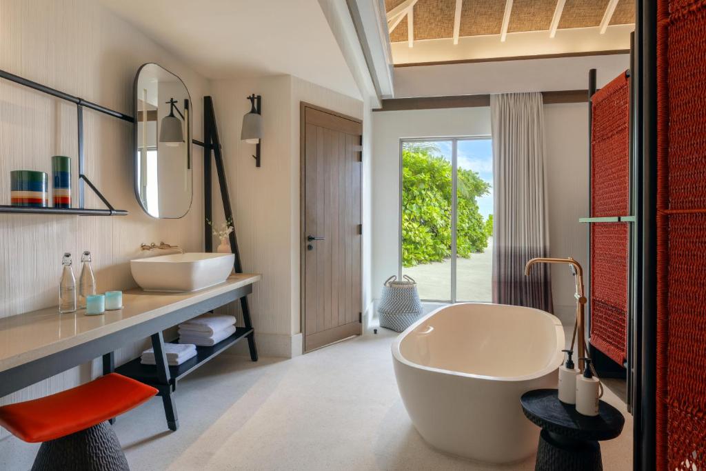 07 Nights Holiday Getaway to InterContinental Maldives