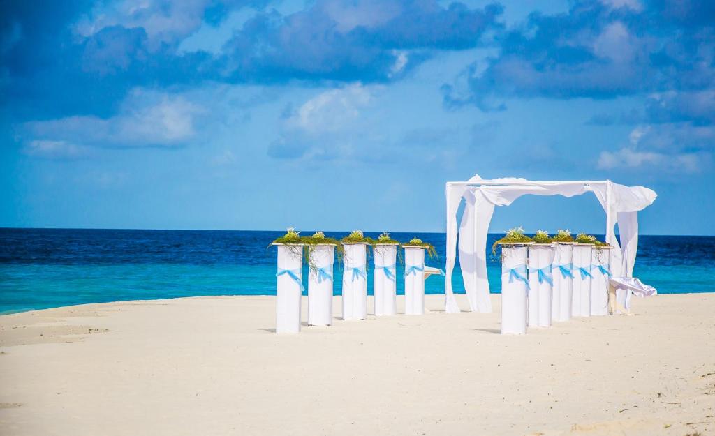 Complimentary Upgrade to Luxury Beach Villa with Private Pool 7 Nights All Inclusive Dine around