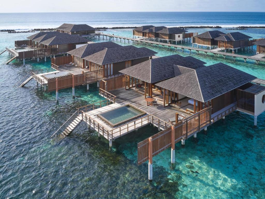 10 Nights of Indulgence and Relaxation in Abu Dhabi and the Maldives