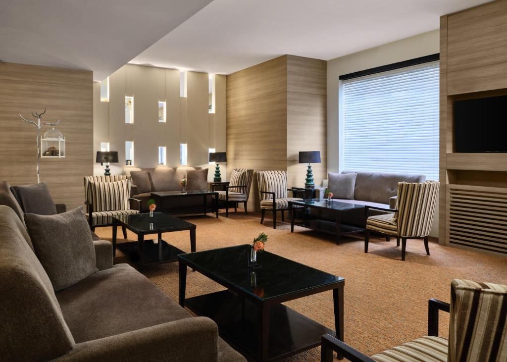 “10 Nights of Cultural Adventure in Kuala Lumpur, Singapore, and Bali”