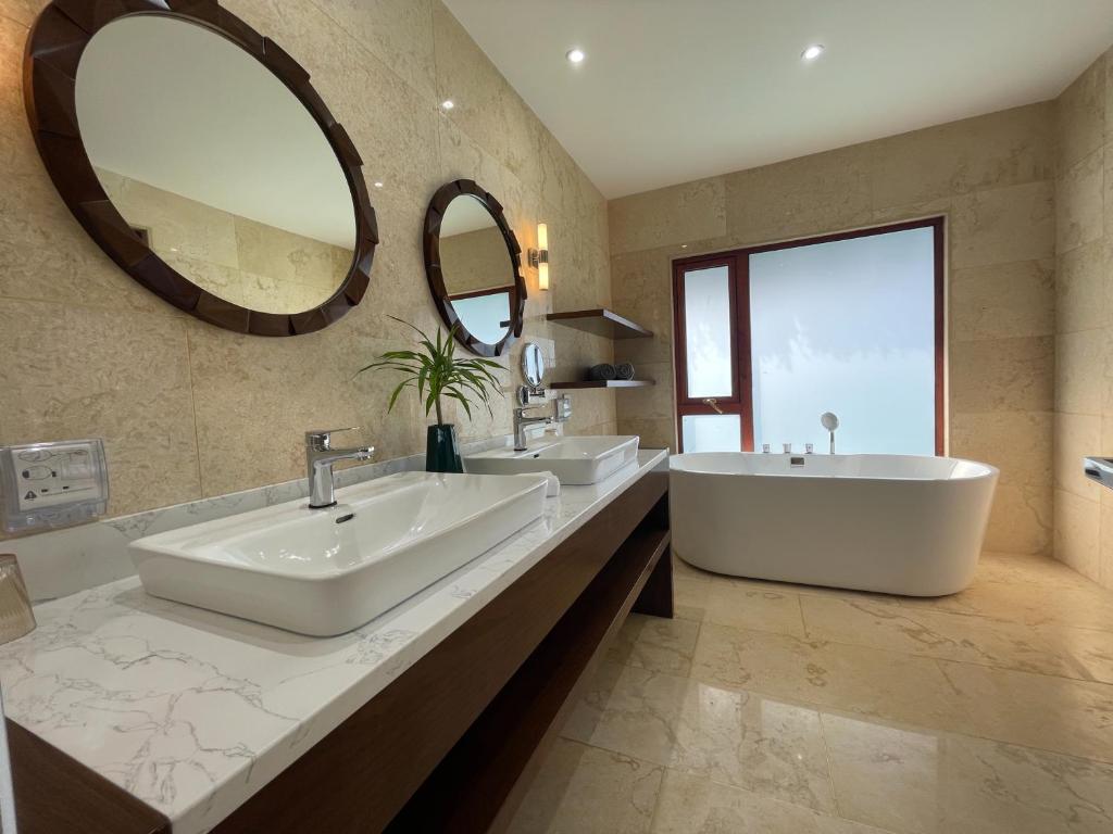 “07 Nights in a Beach Villa at NOOE Maldives Kunaavashi, Maldives”with flights & tranfers