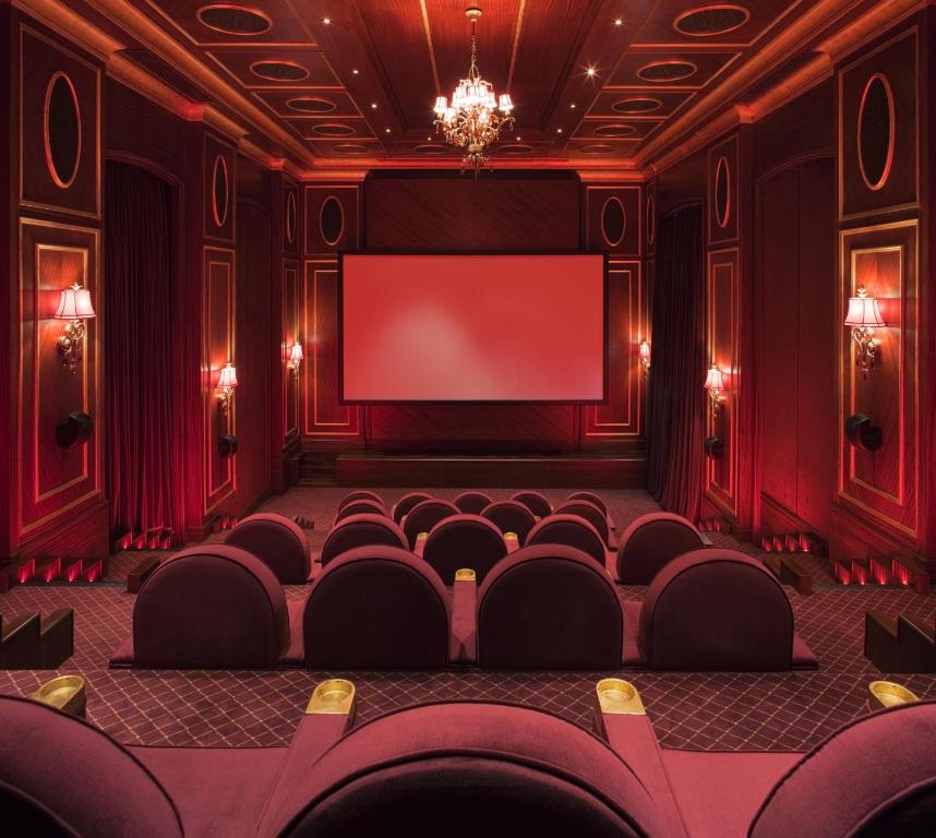 05 Nights Family Odyssey at jumeirah zabeel saray, Dine around Half Board