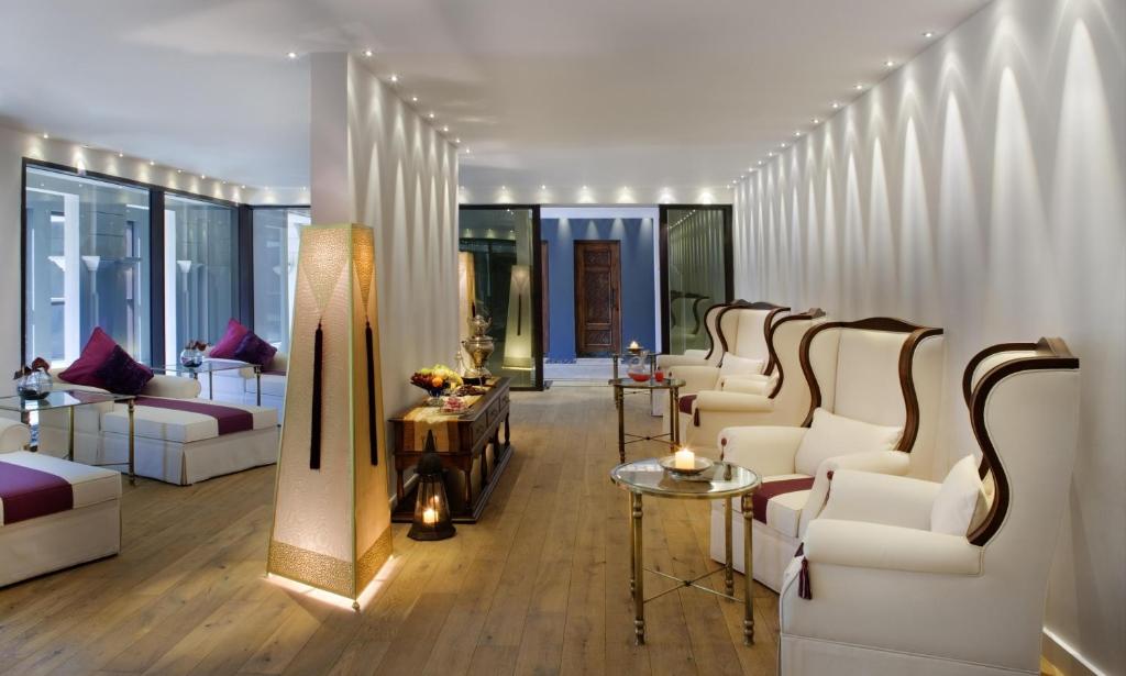 05 Nights Family Odyssey at jumeirah zabeel saray, Dine around Half Board