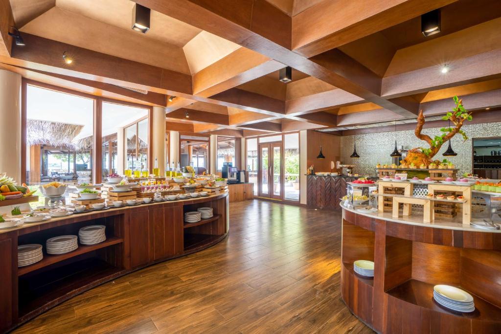 Dream Maldives Getaway: 7 Nights Adaaran Select Hudhuranfushi All Inclusive Premium Combined Return Speedboat Transfer included Price starting from £1,599pp