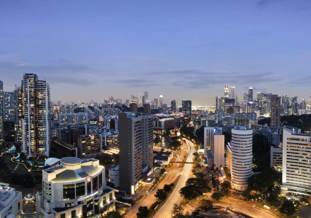 10-Night Luxury City Holiday in Dubai, Singapore, and Bali with Breakfast