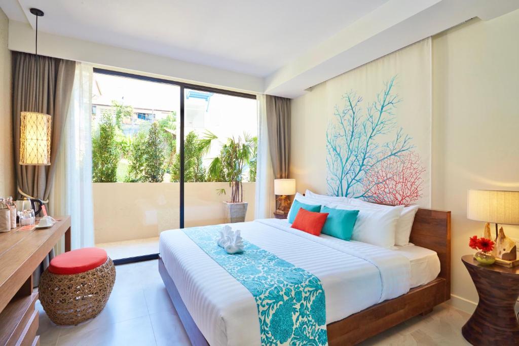 WE'VE MADE KOH LIPE EASY! 14 Nights Koh Lipe, Phuket & Bangkok Price starting From £1,399pp
