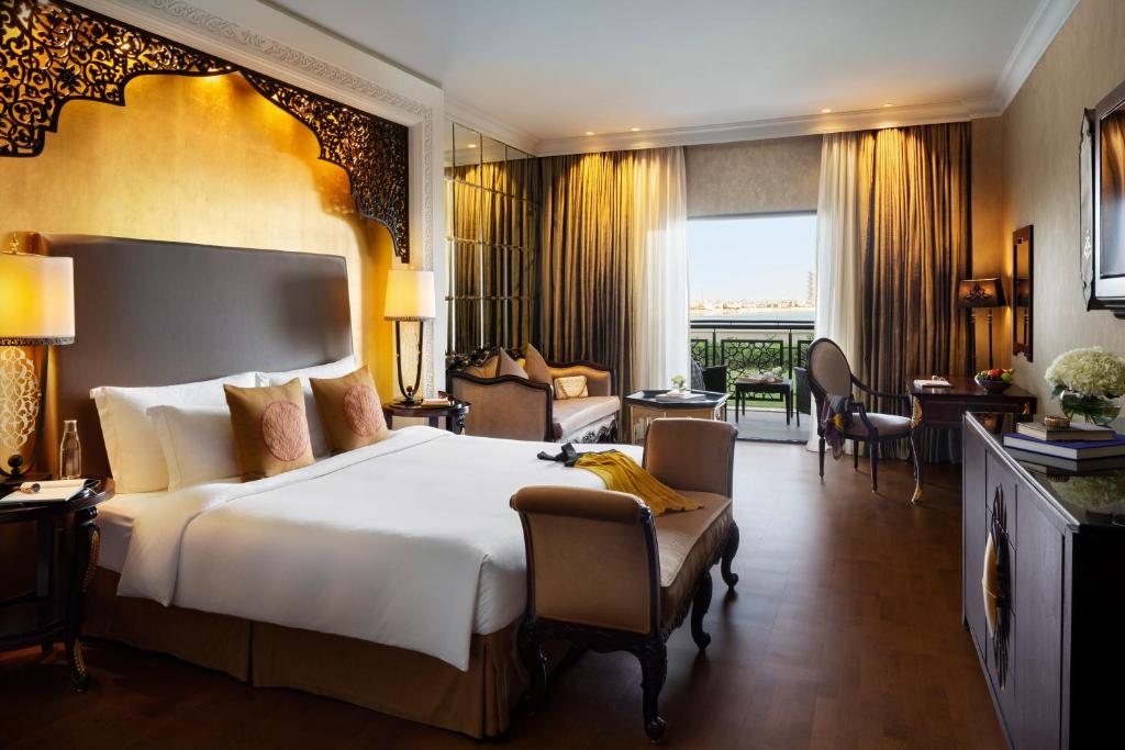 05 Nights Family Odyssey at jumeirah zabeel saray, Dine around Half Board