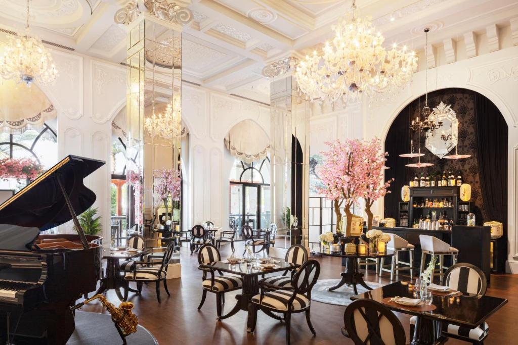 05 Nights Family Odyssey at jumeirah zabeel saray, Dine around Half Board