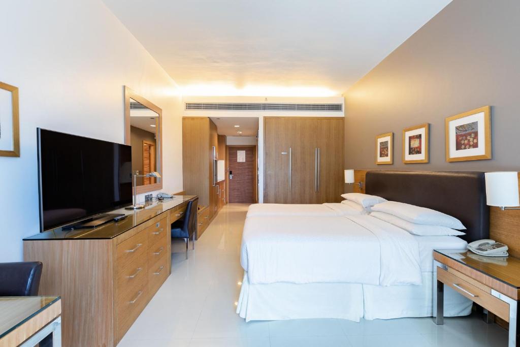 Exclusive 10 Nights Dubai + All-Inclusive Maldives Summer 2026 price starting from £1899pp