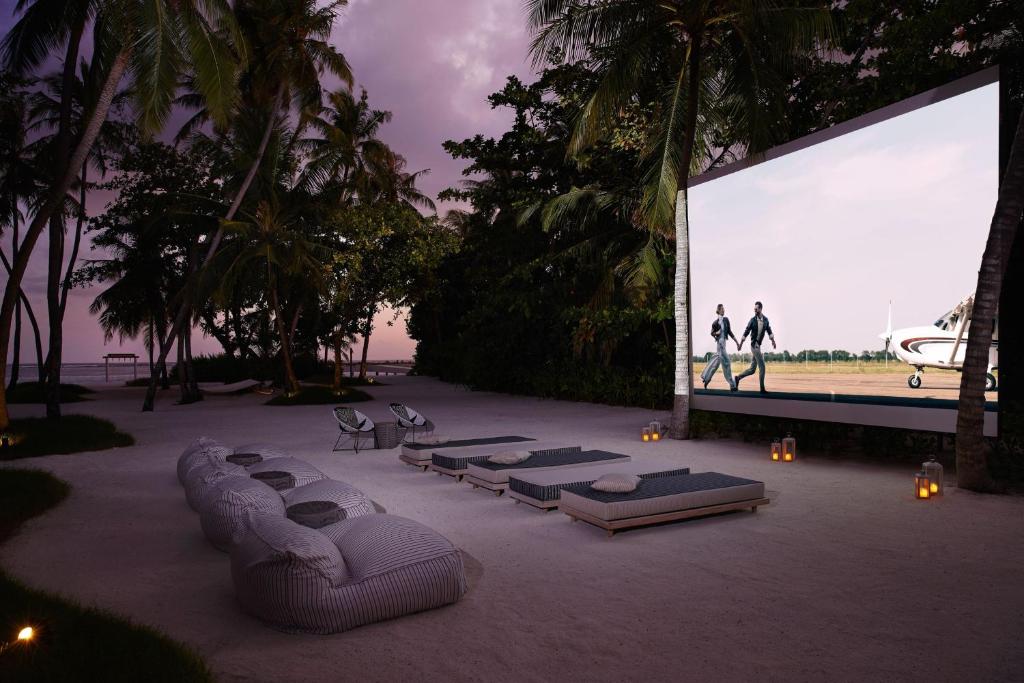 7 Nights Holiday Deal: New Winter Offer of Le Meridien Maldives with Lagoon Villa (All Inclusive Meal Plan)£3199/PP only