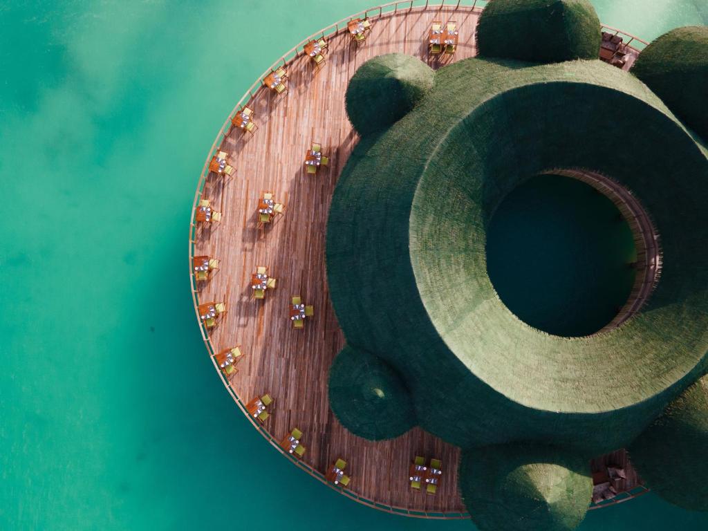 10 Nights of Unmatched Luxury Dubai Elegance Meets Maldivian Paradise Free Upgrade to Lagoon Villa + Pool & SLide with 24 Hour Premium All-Inclusive Benefits Only in £2999/PP