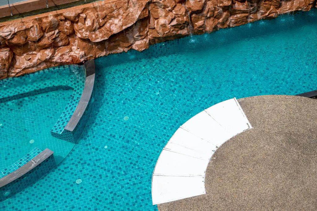 14 Nights Japan + Bangkok + Pattaya Price starting FROM £1,599pp