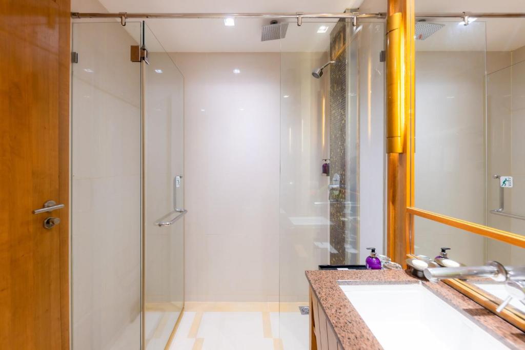 14 Nights Japan + Bangkok + Pattaya Price starting FROM £1,599pp