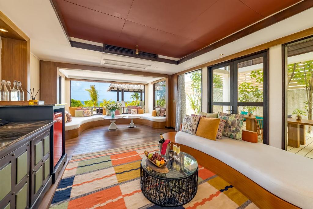 10 Nights Holiday at Ozen Reserve Bolifushi & Dukes the Palm with Half Board