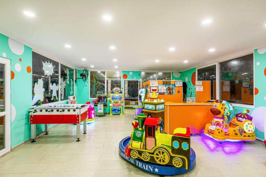 07 Nights Holiday of fun, Thrill & Adventure at Labranda Alantur Resort Antalya with Flight & Transfers