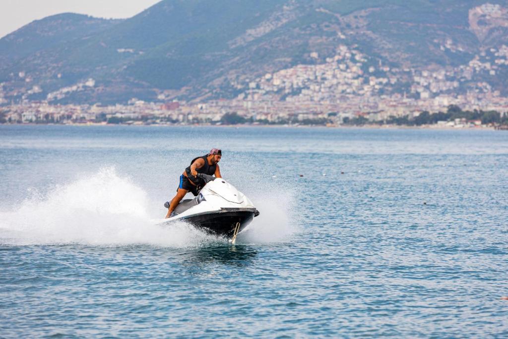 07 Nights Holiday of fun, Thrill & Adventure at Labranda Alantur Resort Antalya with Flight & Transfers