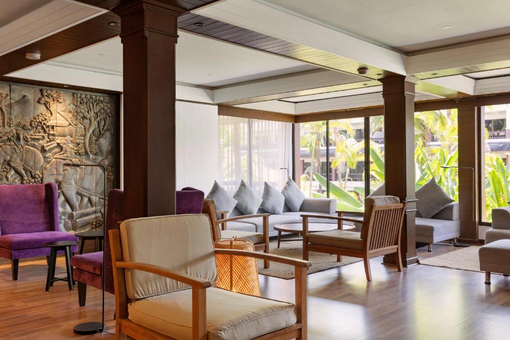 12 Nights Holiday at Bangkok, Krabi, Phi Phi Island & Phuket with Breakfast