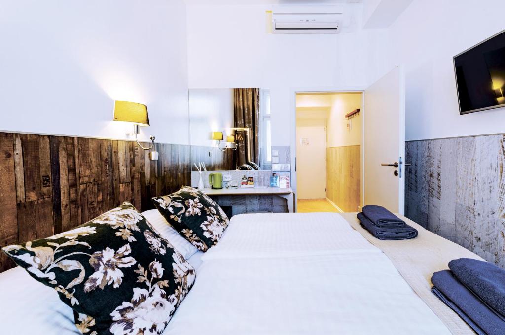 10 Nights Berlin → Prague → Vienna → Budapest price starting from £699pp!