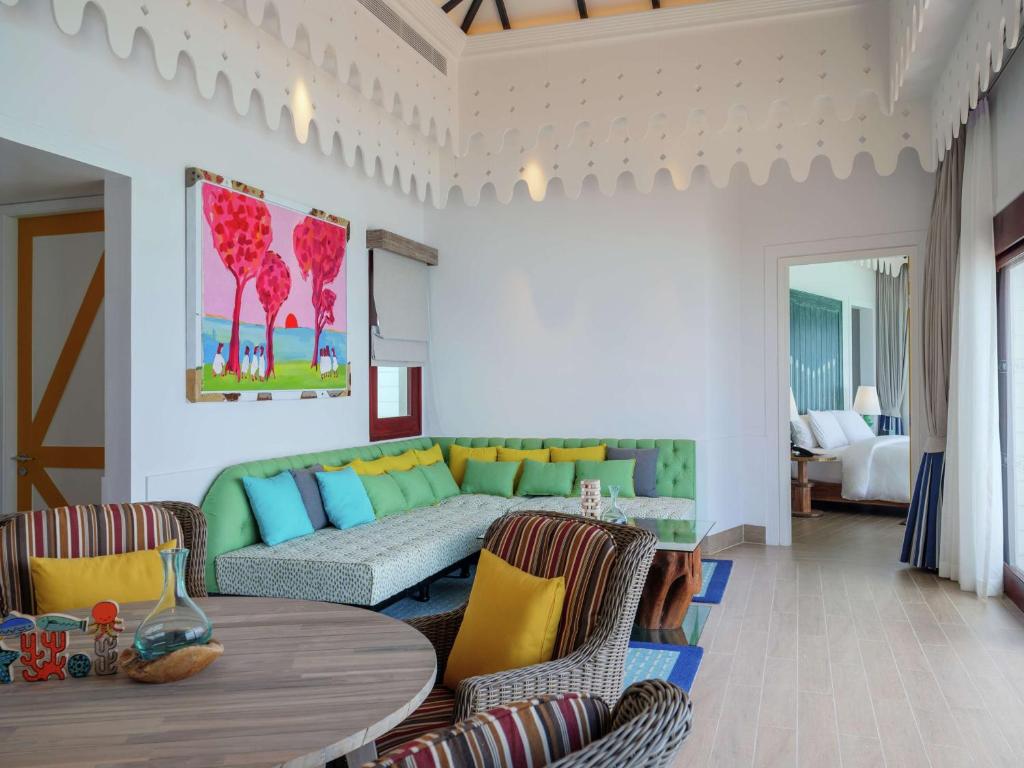 09 Nights Holiday Deal at Saii Lagoon Maldives with Sky room