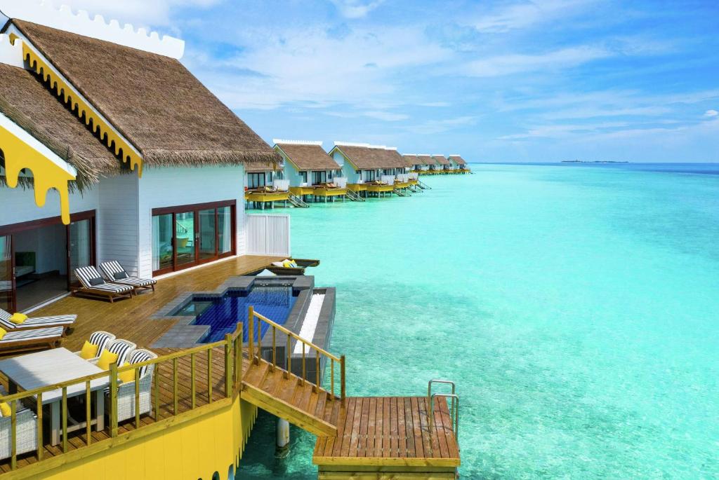 09 Nights Holiday Deal at Saii Lagoon Maldives with Sky room