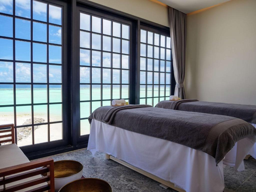 09 Nights Holiday Deal at Saii Lagoon Maldives with Sky room