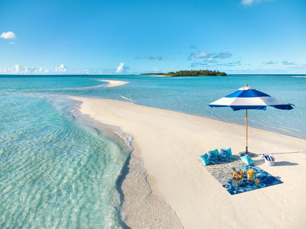 THE ULTIMATE MALDIVES FAMILY HOLIDAY 7 Nights in 5★ Kandima Maldives FROM ONLY £5,799 PER FAMILY
