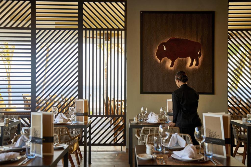 Exclusive 10 Nights Dubai + All-Inclusive Maldives Summer 2026 price starting from £1899pp