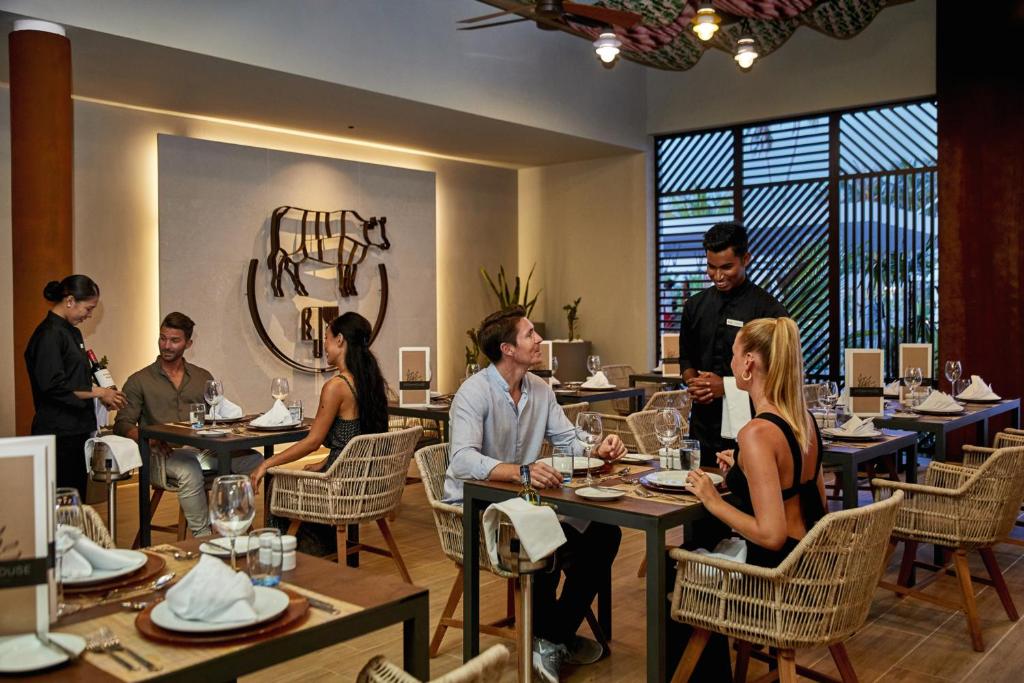 Exclusive 10 Nights Dubai + All-Inclusive Maldives Summer 2026 price starting from £1899pp