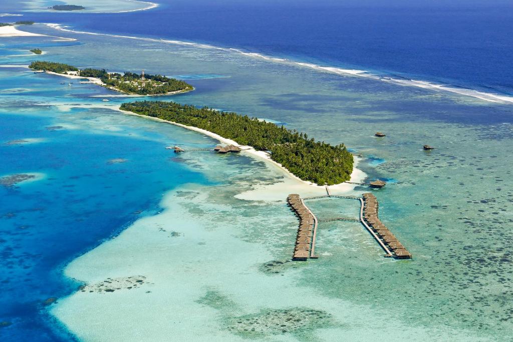“07 Nights Holiday in Medhufushi Island Resort with Beach villa & Water villa” Starting From £1999pp