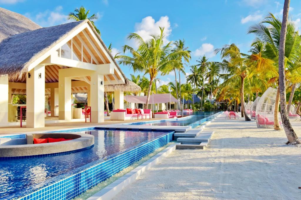 THE ULTIMATE MALDIVES FAMILY HOLIDAY 7 Nights in 5★ Kandima Maldives FROM ONLY £5,799 PER FAMILY