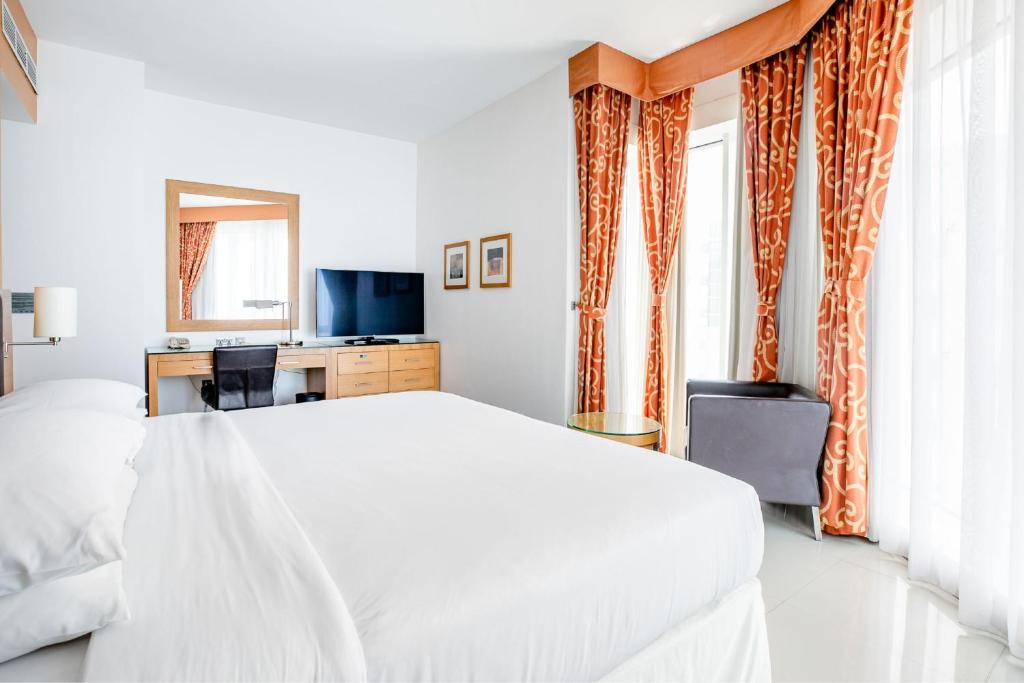 Exclusive 10 Nights Dubai + All-Inclusive Maldives Summer 2026 price starting from £1899pp