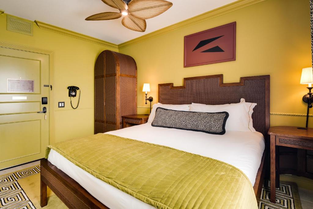 3 Cities. 12 Nights. One Epic American Adventure – Miami, New York & Orlando price starting from £1,799/pp