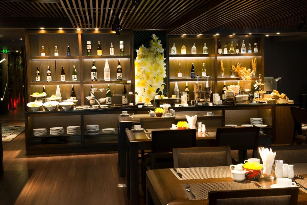 Discover the best of Vietnam and Cambodia with 12 nights of luxury for £1549pp – Silverland Sakyo, Dusit Princess Moonrise & White Mansion Legend await – accommodation and transfers included