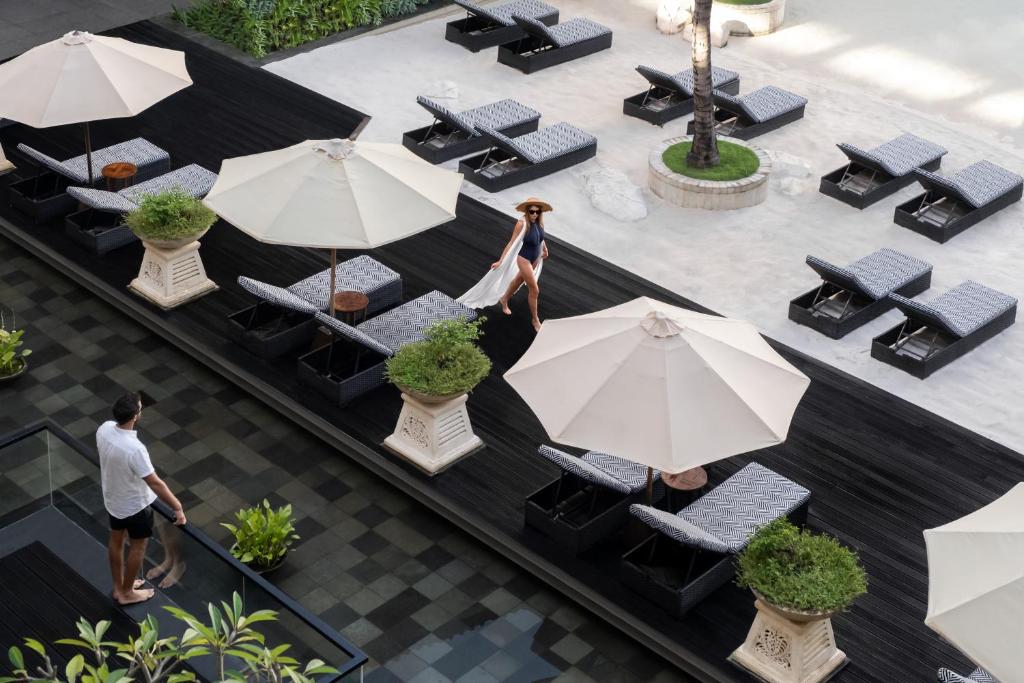 10 Nights Holiday at Trans Resort Bali & Atlantis the Palm with Breakfast