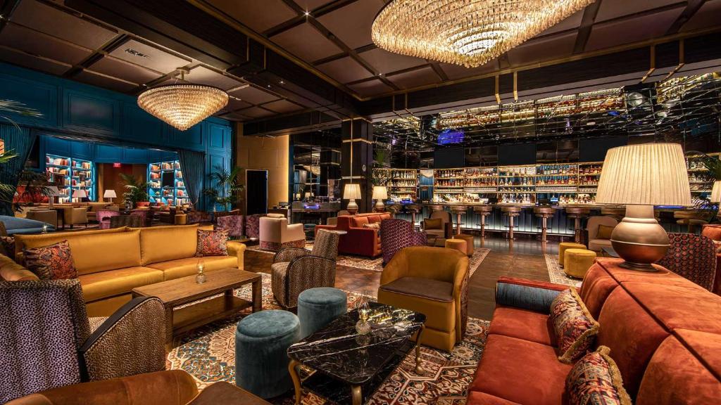 Double Destination Holiday Deal || Cancun + Las Vegas