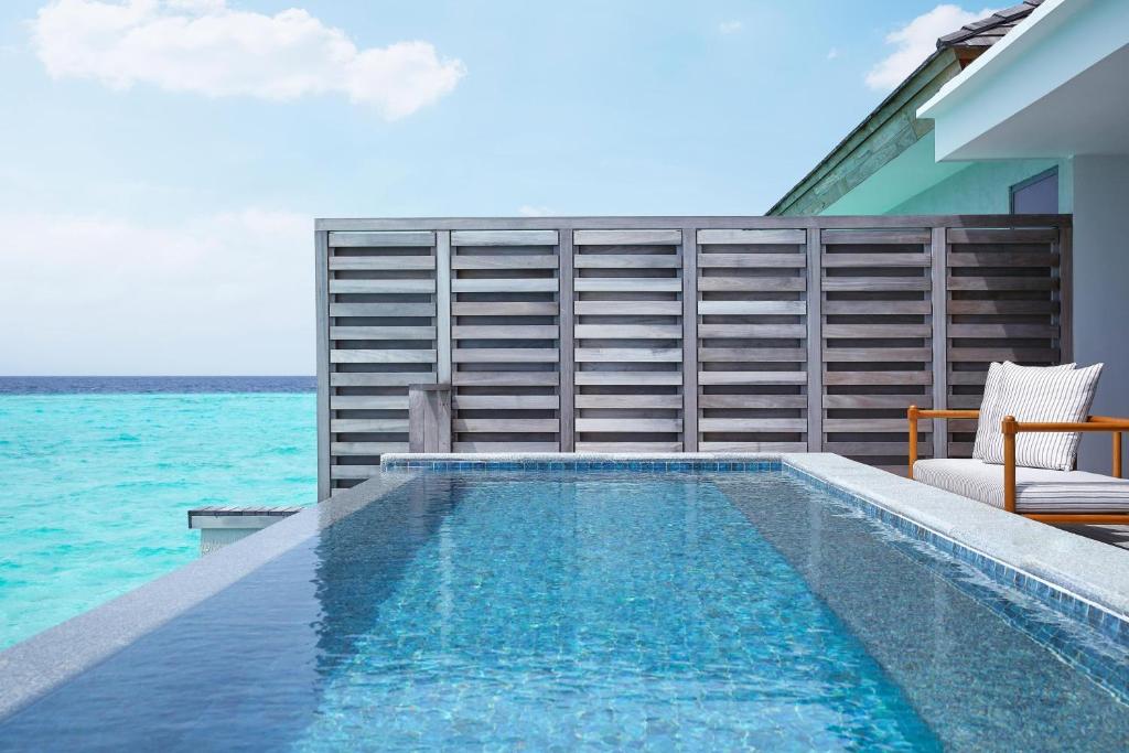 7 Nights Holiday Deal: New Winter Offer of Le Meridien Maldives with Lagoon Villa (All Inclusive Meal Plan)£3199/PP only