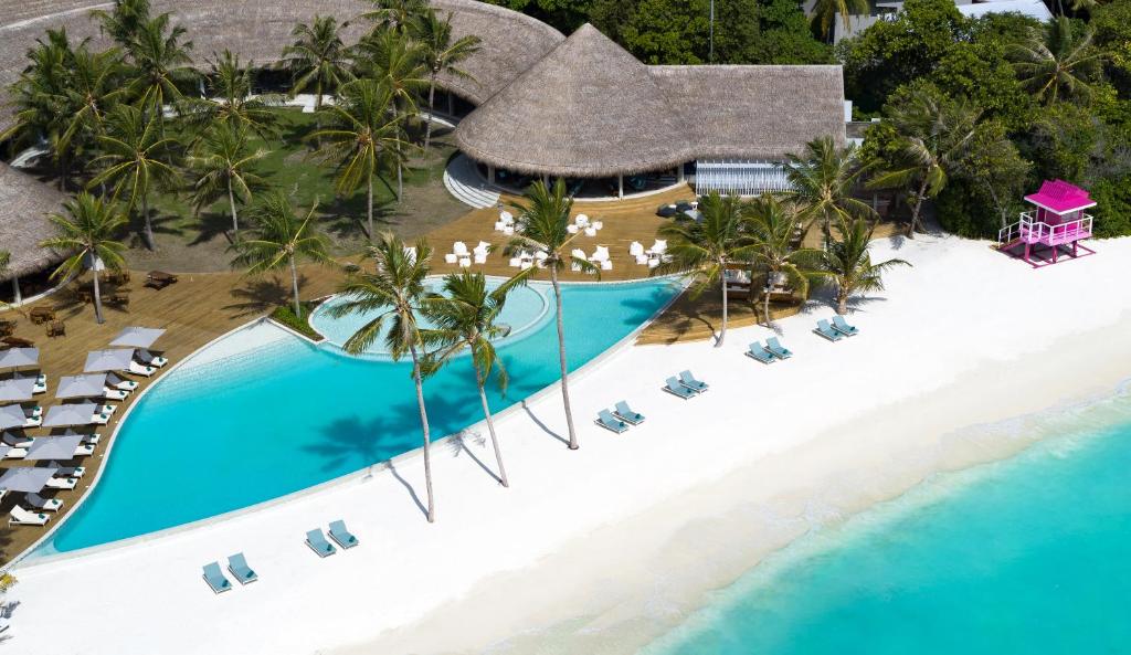 07 Nights in Ifuru Island Maldives price starting from £1,799/pp FREE Upgrade from Sunset Sky Suite to Sunset Beach Suite | All Inclusive