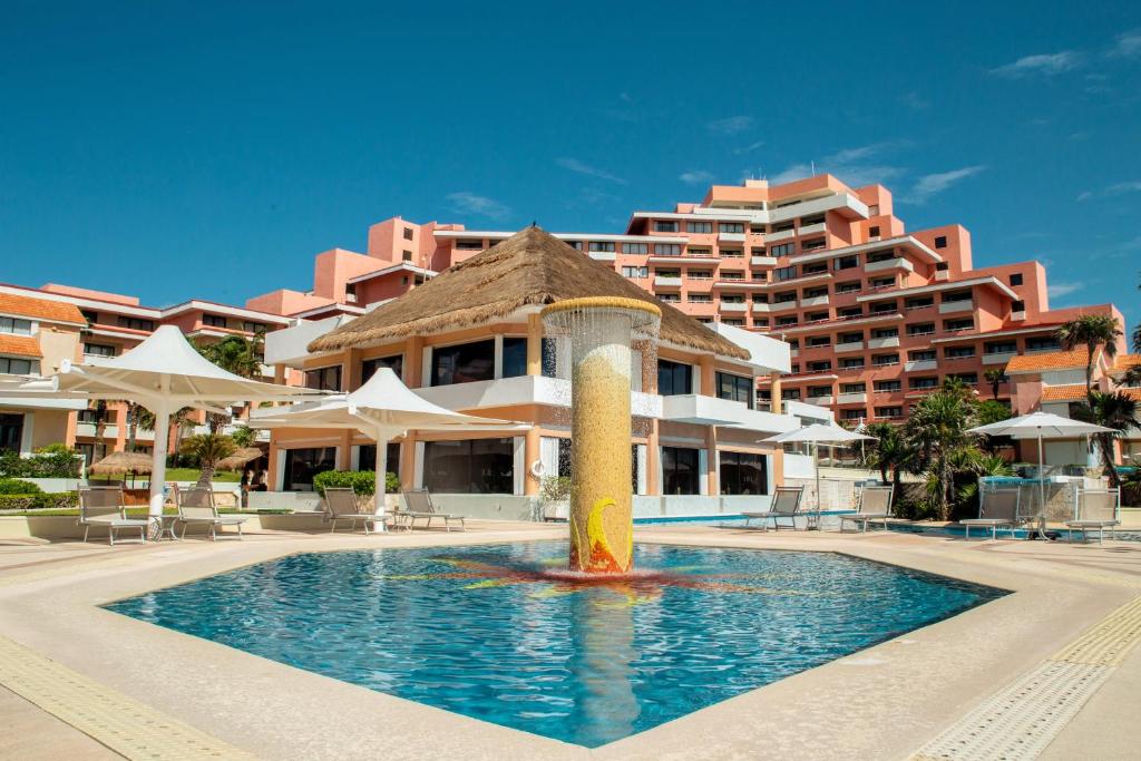 Travel to Orlando, Florida to experience the thrill & adventure